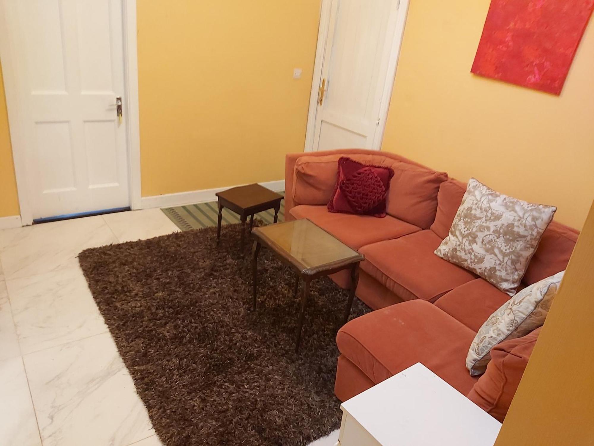 Hardwood Hall Guest house *